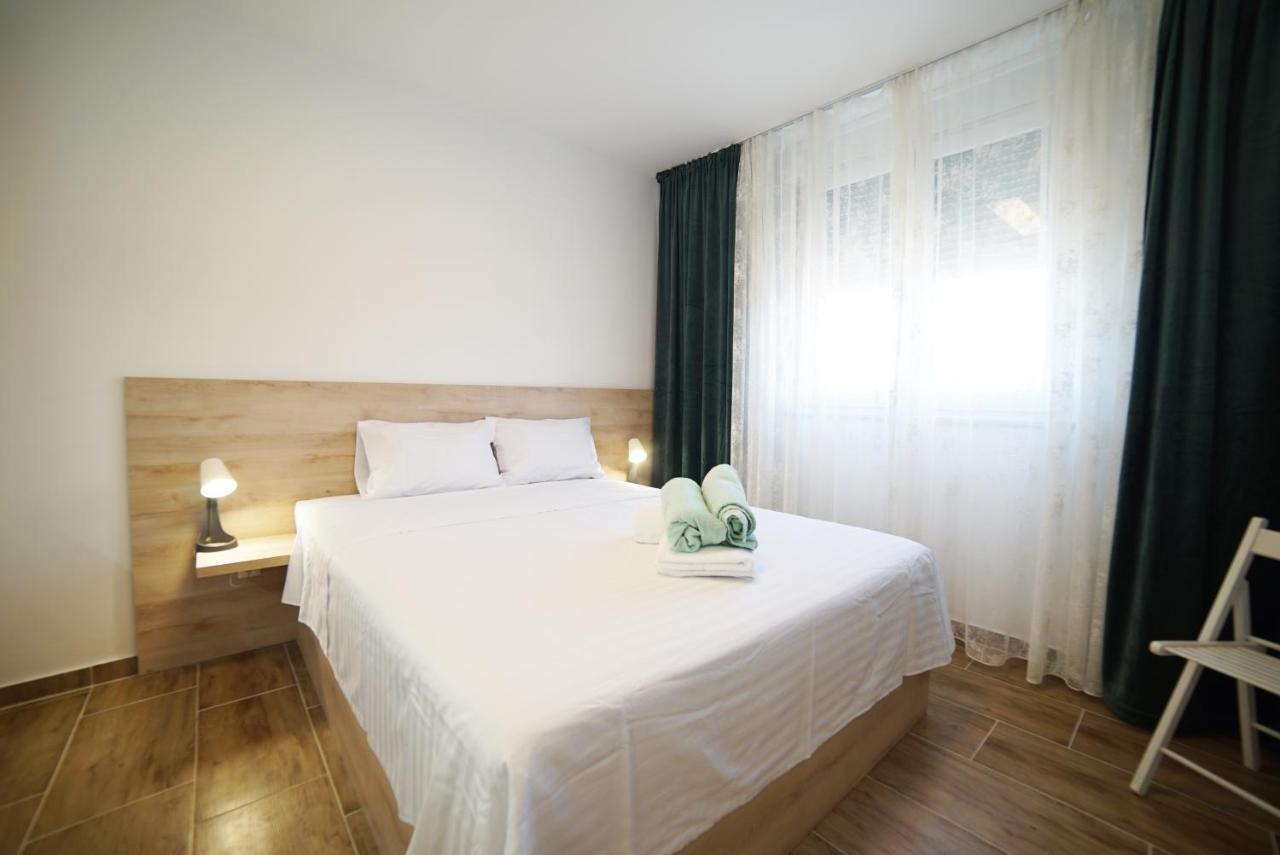 Simon'S Apartment Zadar Bagian luar foto
